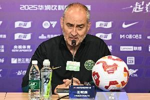 足球报：浙江队不愿只做争冠队伍背景板，还将面对申花蓉城海港