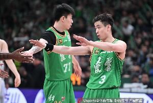 辽篮若顶薪续约赵继伟 还剩1个顶薪名额 张镇麟的B类合同还有1年