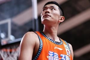 陈林坚过去两个赛季只打了10场比赛 经历两次赛季报销