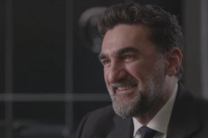 记者：纽卡主席鲁马扬将现场观战纽卡vs利物浦