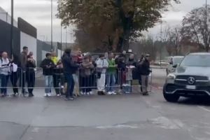 将于今日签约并官宣！迪马：斯帕莱蒂已抵达尤文训练基地