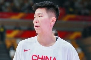 黄思静：全队在开赛前一周才正式合练 需要通过比赛不断磨合